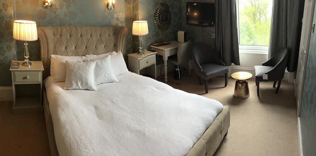 Hillcrest Hotel Lincoln Bagian luar foto