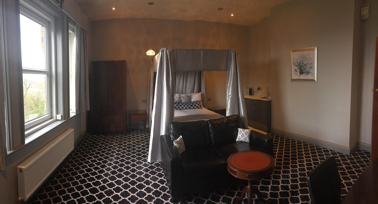 Hillcrest Hotel Lincoln Bagian luar foto